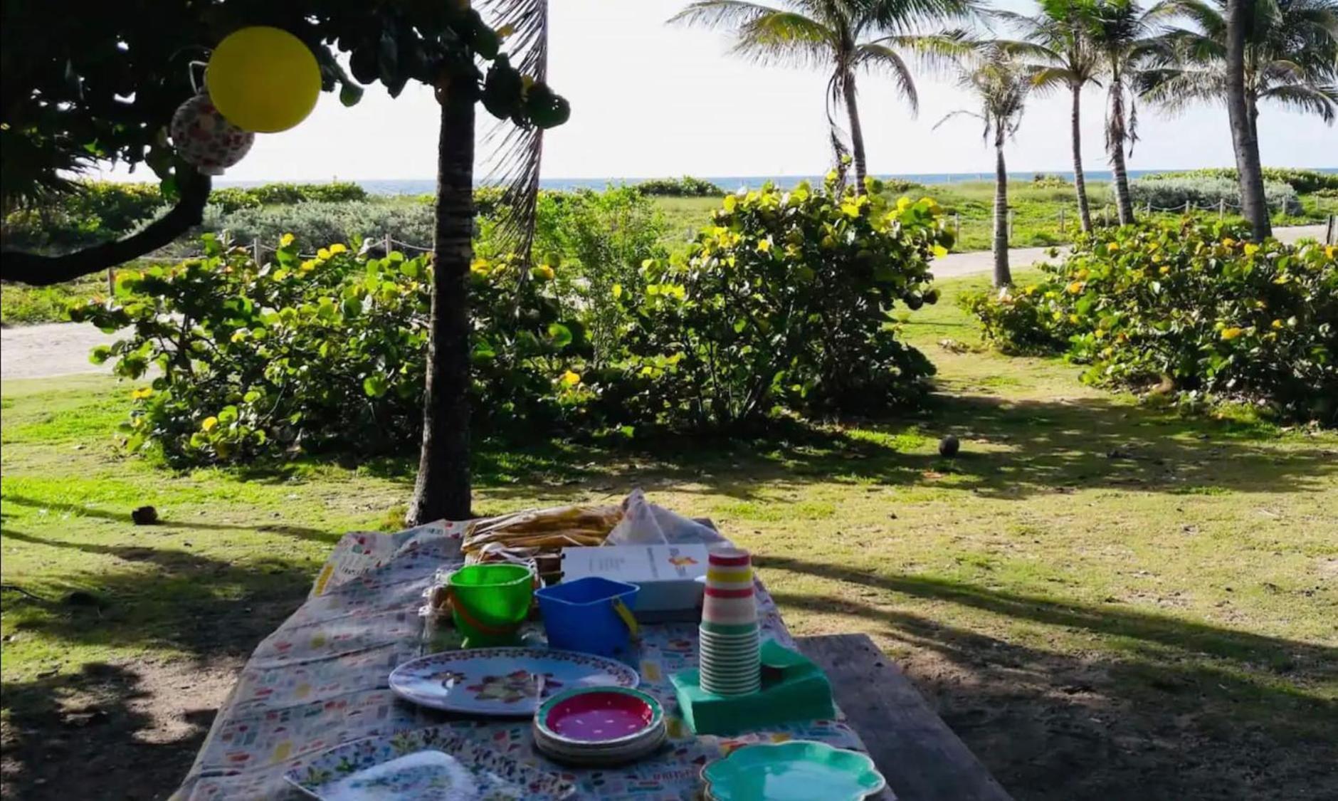 North Beach Steps To Sea Miami Apartment With Free Parking Family And Pet Friendly Miami Beach Dış mekan fotoğraf